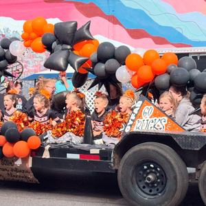 Yamboree School Parade Float Go Bucks