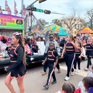 Yamboree School Parade Cheer